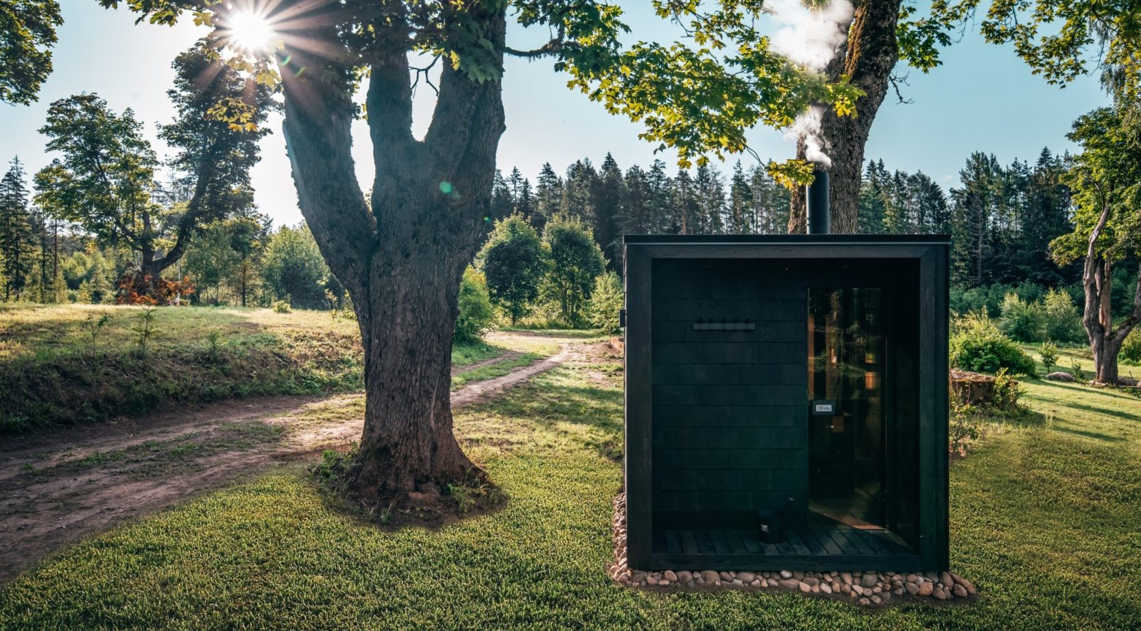 Mini – Tiny Prefab Mirror Sauna by ÖÖD